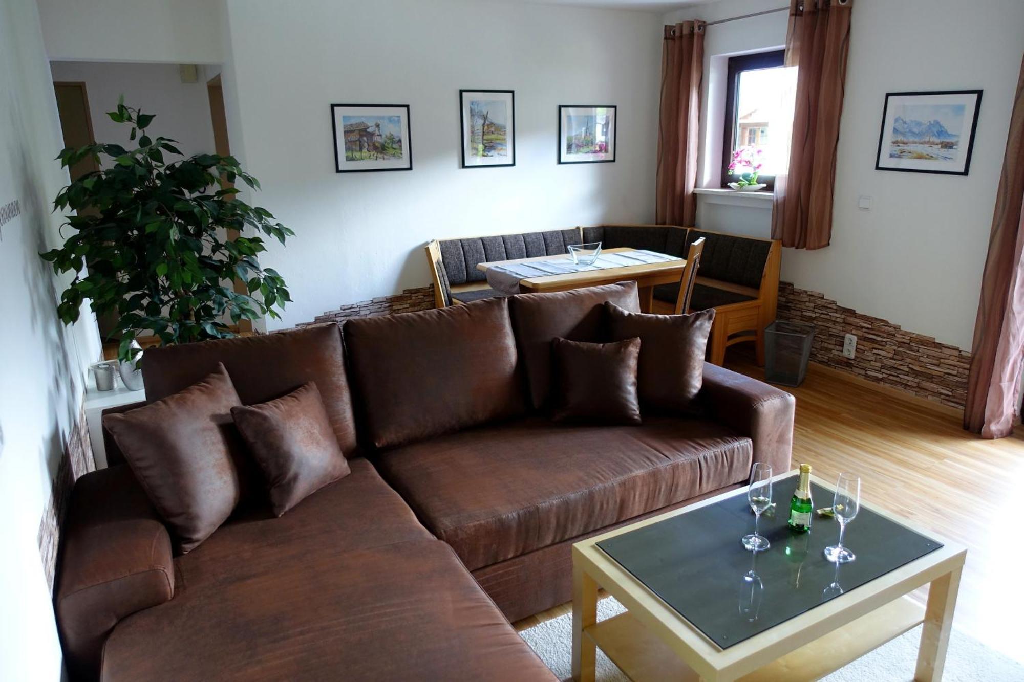 Ferienwohnung Ariane Garmisch-Partenkirchen Exterior foto